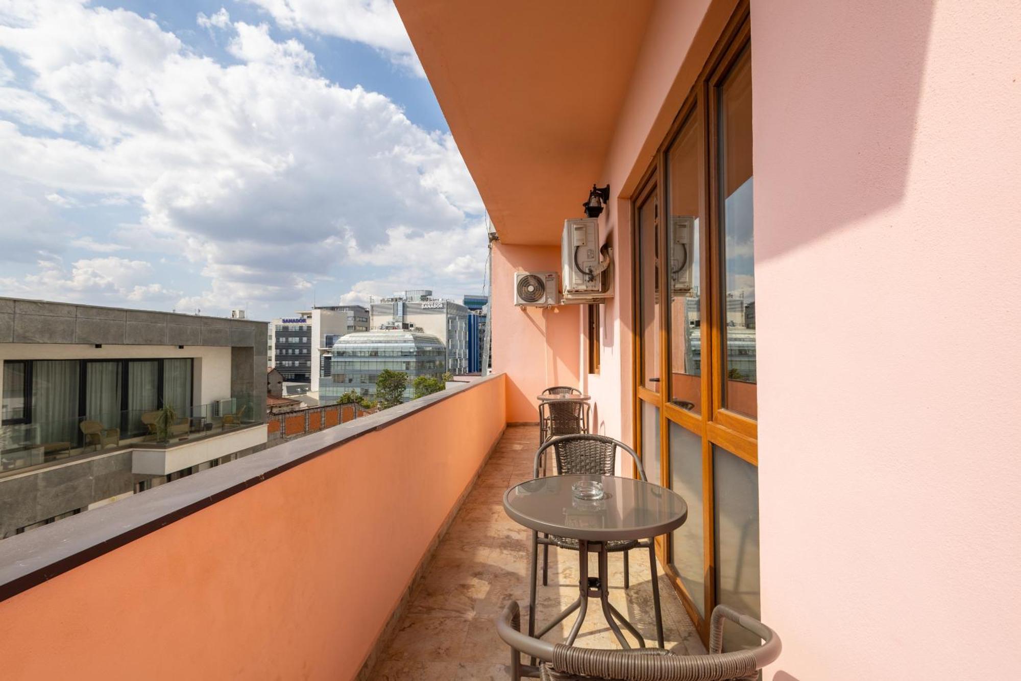 Downtown Victoria Apartments By Citybookings 부쿠레슈티 외부 사진